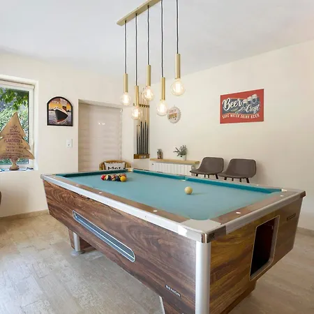D'hotes Le Cocon Bed & Breakfast 3*